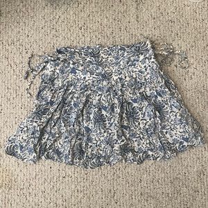H&M Blue/Ivory Paisley Print Skirt